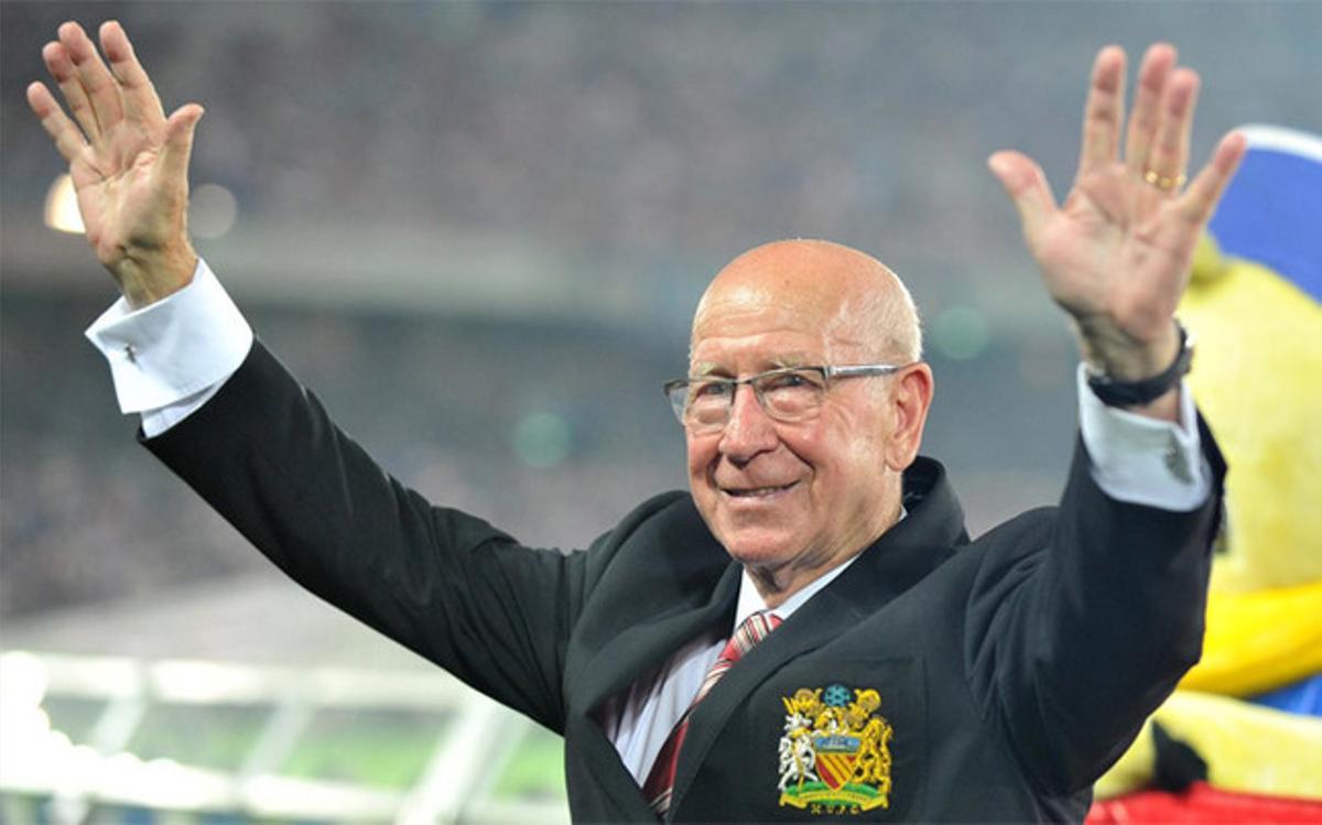 Bobby Charlton prefiere el estilo de Cristiano Ronaldo