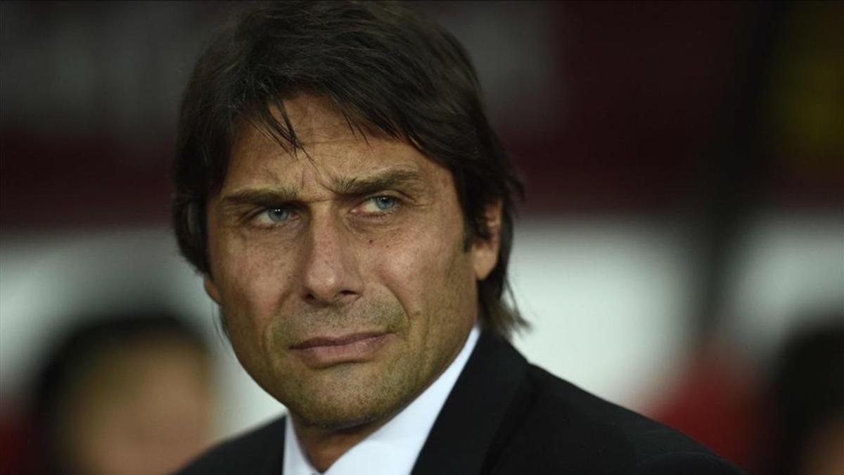 Conte está preocupado ante la amenaza que suponen los clubs chinos para el fútbol europeo