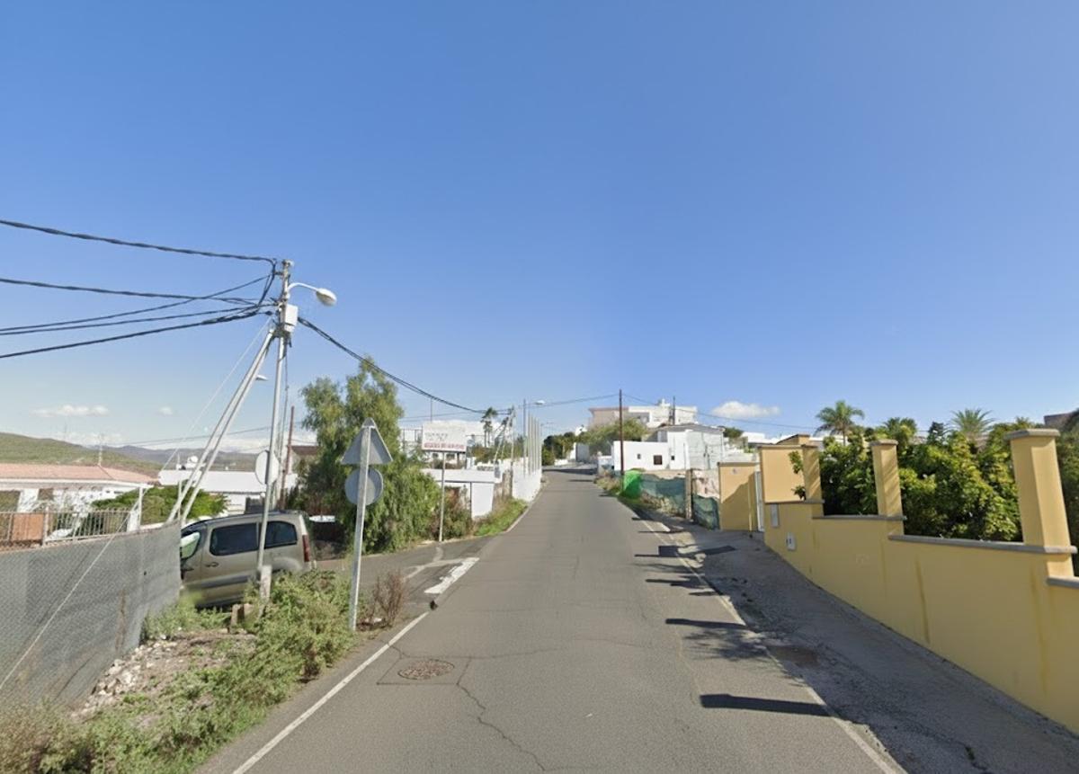 Carretera GC-503 a su paso por Montaña La Data, en San Bartolomé de Tirajana.