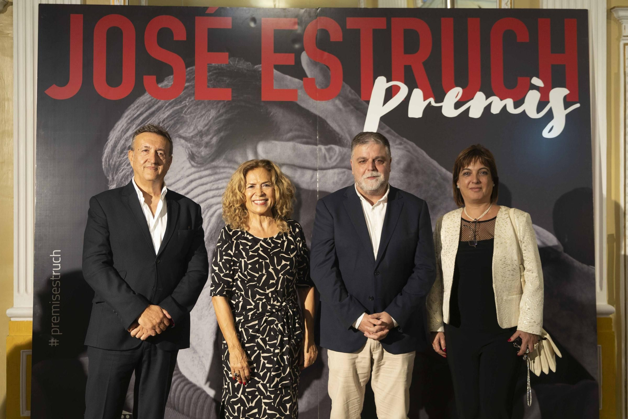 Los Premios Estruch celebran en Alicante la pasión por el teatro