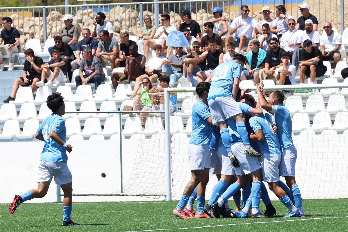 Imágenes del partido UD Ibiza B - CE Ferreries en Es Putxet Imágenes del partido UD Ibiza B - CE Ferreries en Es Putxet
