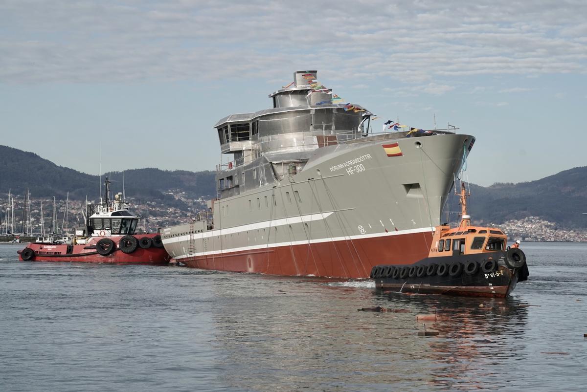 El último oceanográfico botado en Vigo, el de Armón para Islandia