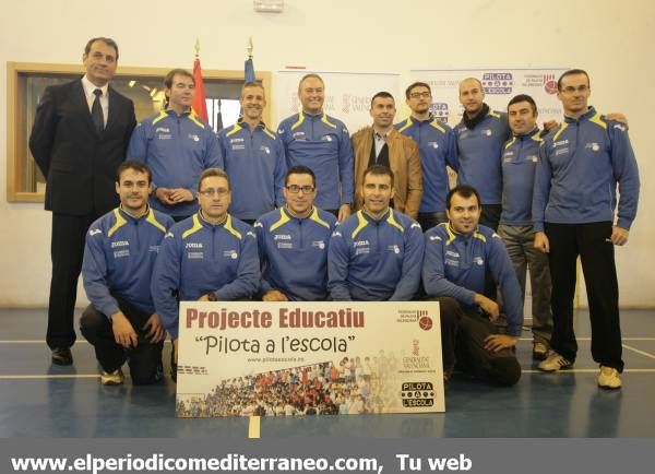 GALERIA FOTOS - Campaña de Pilota en el CEIP Tombatossals