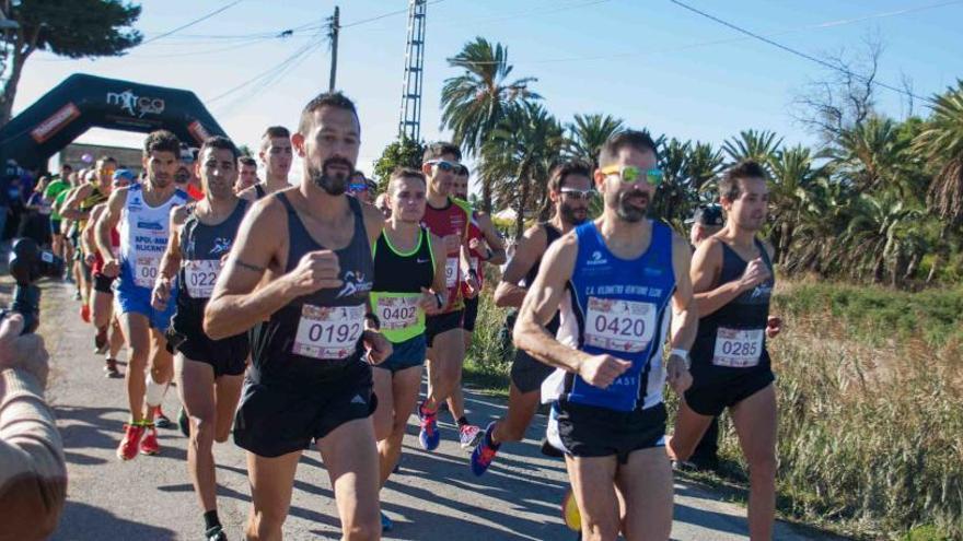 Un millar de personas corren contra la violencia de género