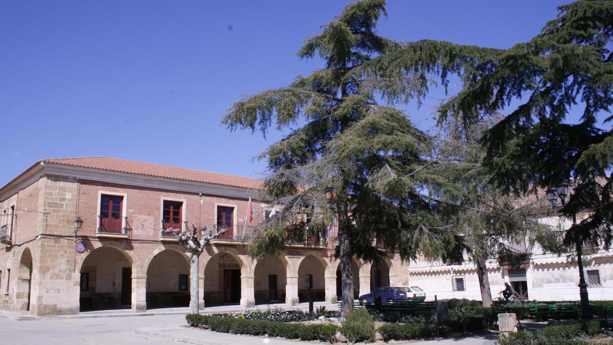 Ayuntamiento de Villanueva del Campo.