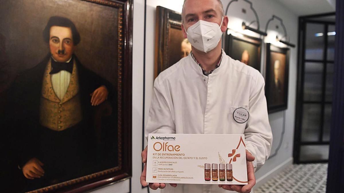 Uno de los kit de rehabilitación olfativa que llegaron a Galicia, en una farmacia de A Coruña.
