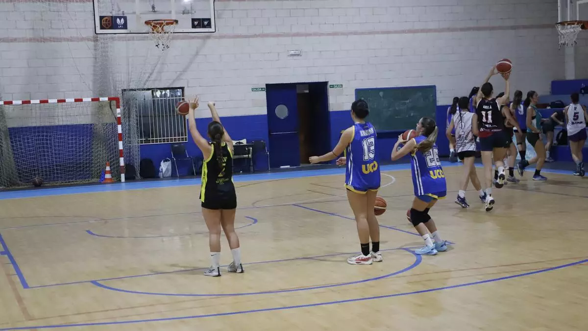 El nuevo Coto Córdoba femenino empieza a entrenar en Maristas