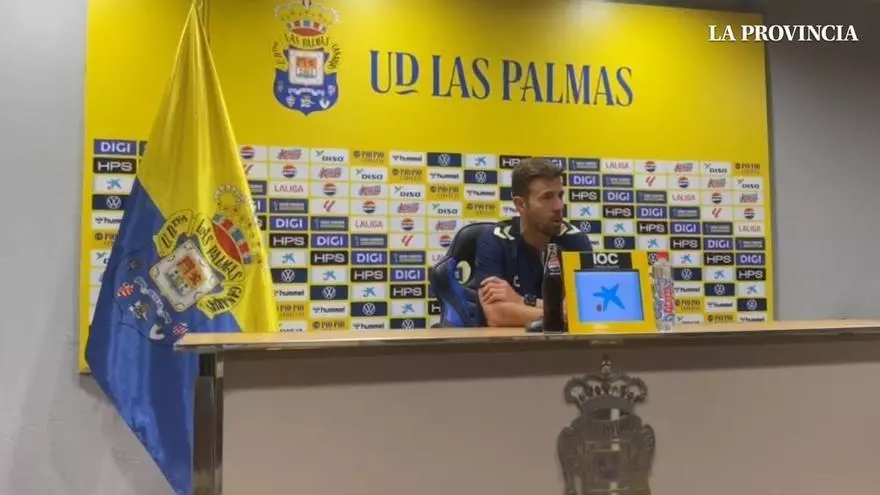 Luis García no habla de cuentas ni de finales por el ascenso en la UD Las Palmas