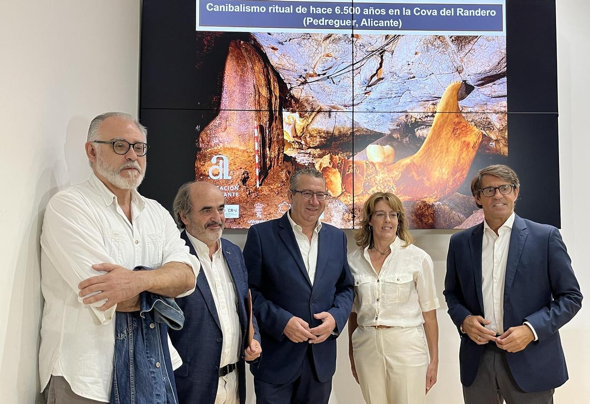 Pérez ha confirmado esta mañana el canibalismo ritual más antiguo de la Comunitat Valenciana.