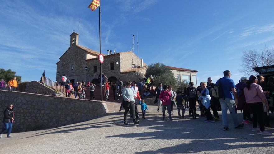 Nules repite éxito de participación en la II Pujada a la Muntanyeta de Sant Antoni