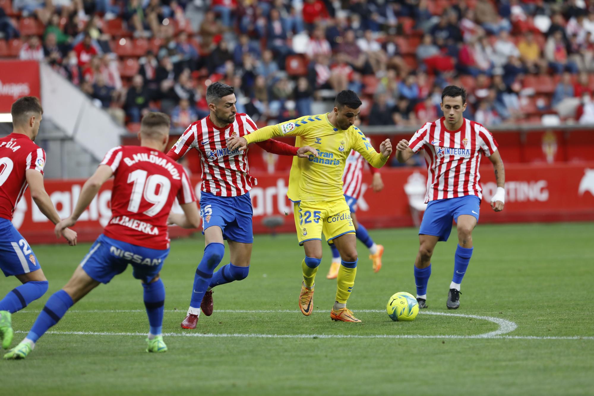 El partido del Sporting ante Las Palmas, en imágenes