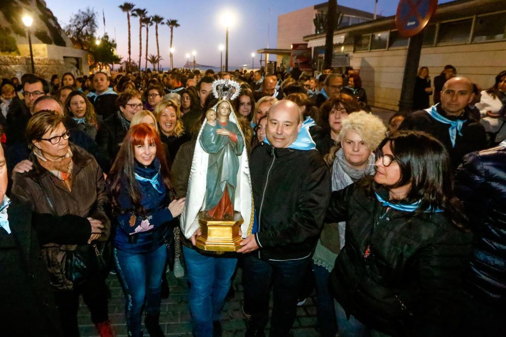 Benidorm celebra la procesión de El Alba de la Virgen del Sufragio