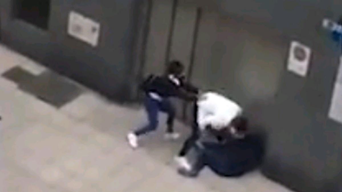 A la presó l’agressor masclista que va clavar una pallissa a l’home que va defensar la seva dona