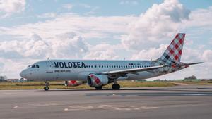 Un home mor succionat pel motor d’un avió que s’havia d’enlairar cap a Astúries des d’un aeroport de Milà