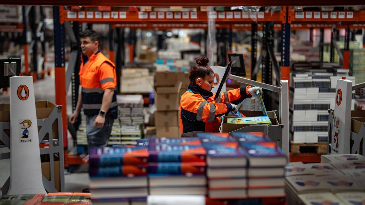 Nuevo centro distribución de la editorial Penguin Random House en Cerdanyola del Vallès (Barcelona).