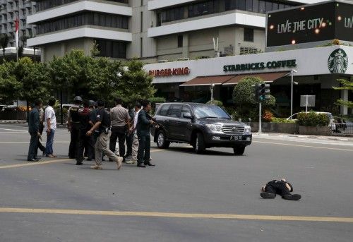 Atentado en el centro de Yakarta