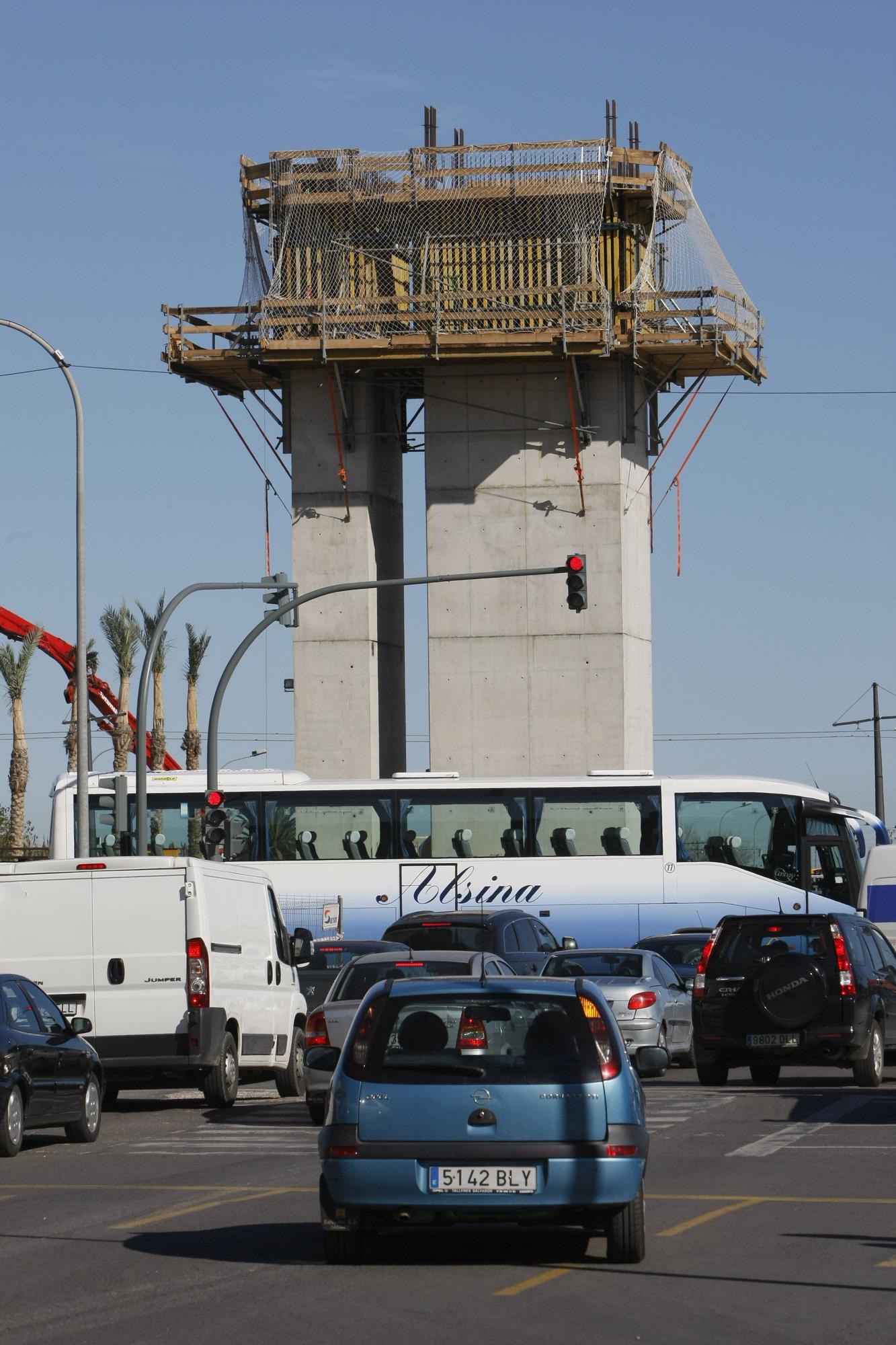 Torre Miramar: el millonario mirador que acabó en el abandono