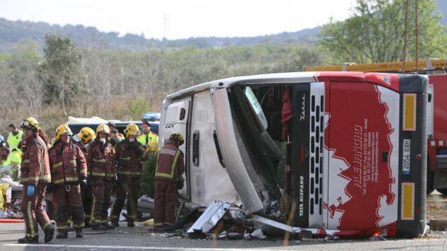 Al menos 14 muertos en un accidente de autobús en Tarragona