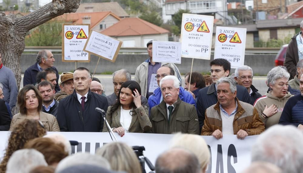 Mos se planta contra la paralización de las obras de la A-55 // R. Grobas