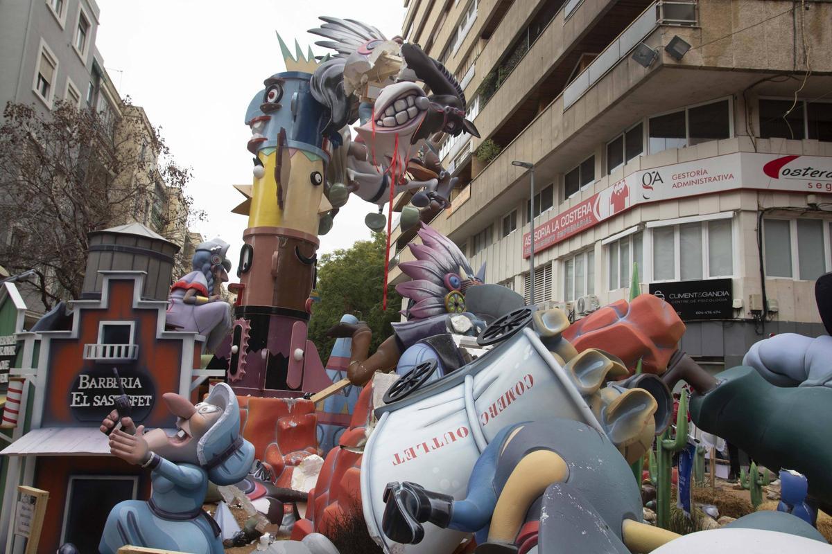 Derrumbe por la lluvia de la falla República Argentina, ganadora en sección especial