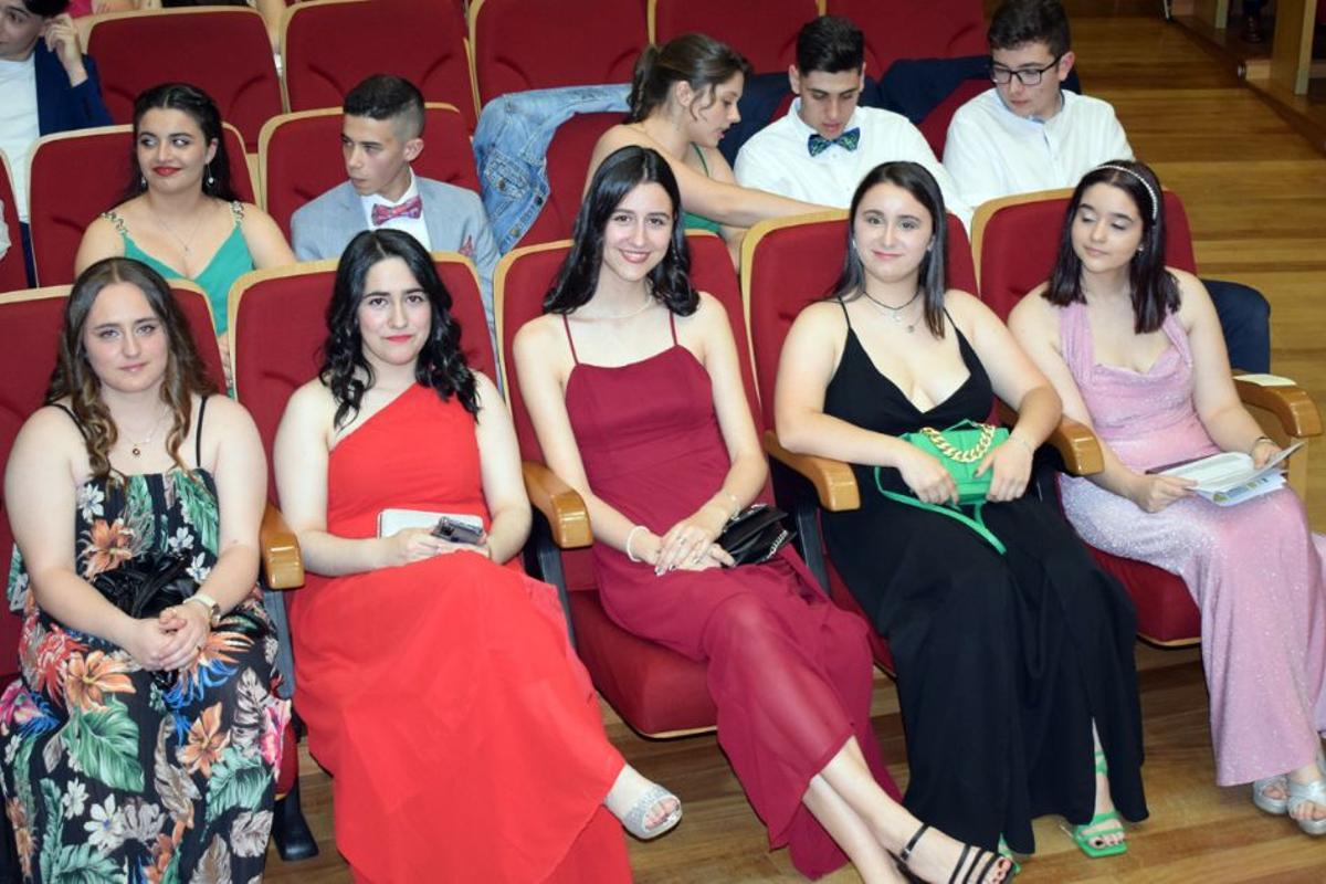 Un momento de la fiesta de graduación del IES de Valga.