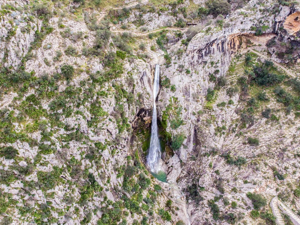 Cascada en el Barranco del Infierno.