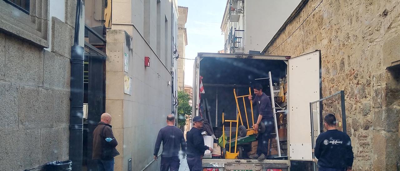 Solo una persona, mujer, se apuntó en febrero en Plasencia al paro, que traslada su sede.