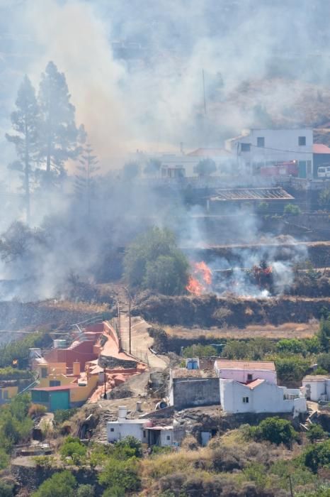 11-08-2019 Artenara. Segundo día del incendio en la cumbre  | 11/08/2019 | Fotógrafo: Andrés Cruz