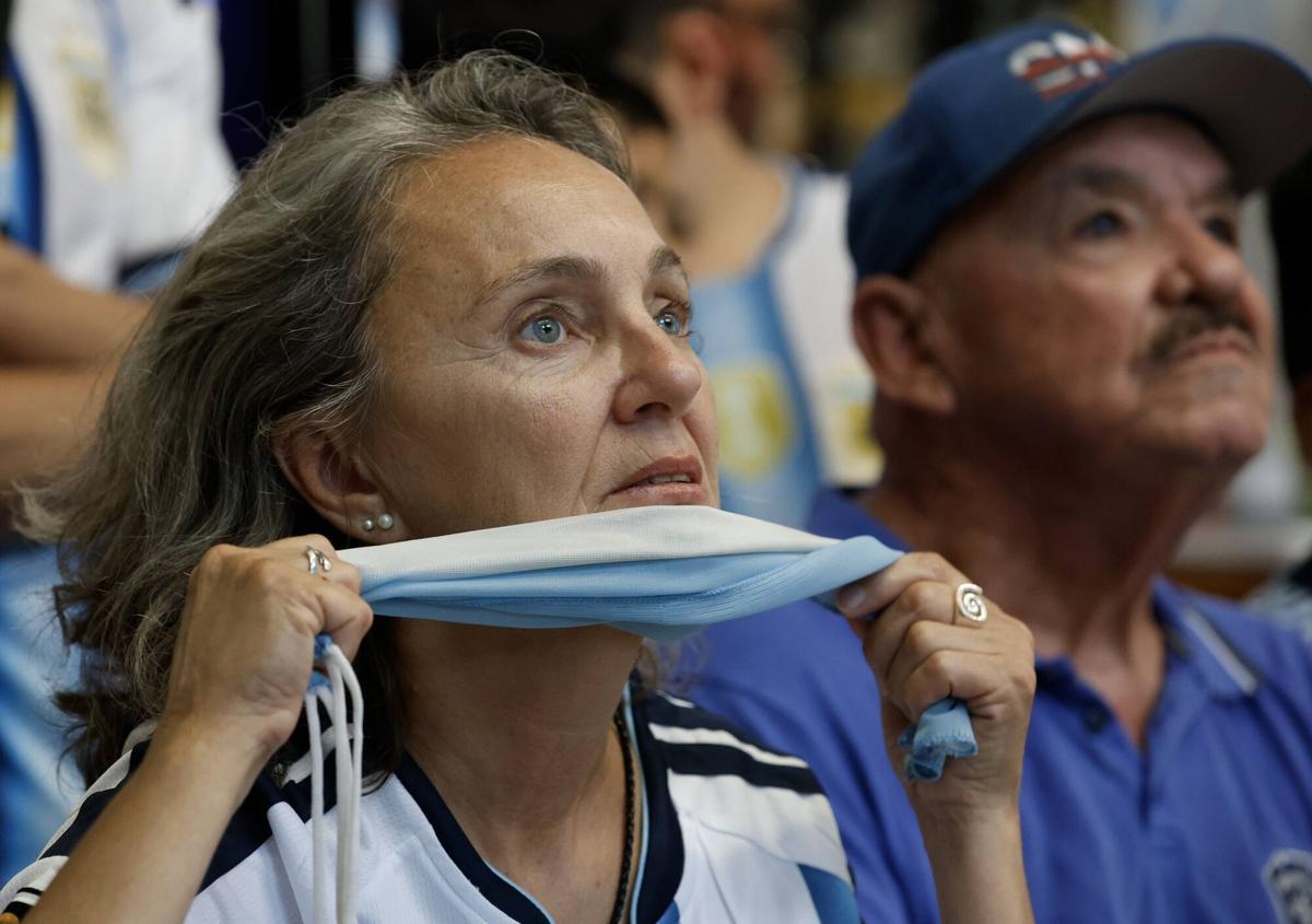 Así se vivió en Gijón la semifinal del Mundial entre Inglaterra y Argentina