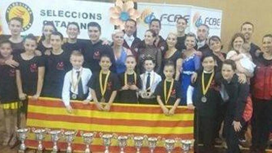 El Swing Manresa aconsegueix tres triomfs en el campionat de Catalunya