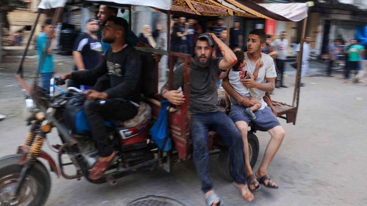 イスラエルとガザの間の戦争の最後の瞬間を生中継