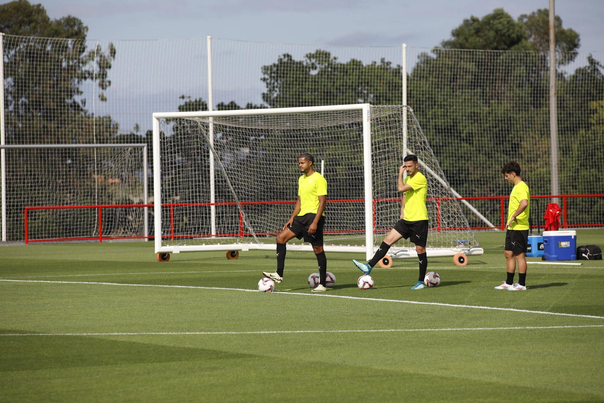 Así fue el primer entrenamiento de la era Albés en el Sporting (en imágenes)