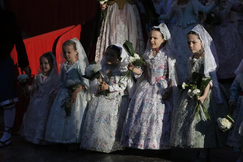 Comisiones falleras que han desfilado hasta las 18:00 horas.