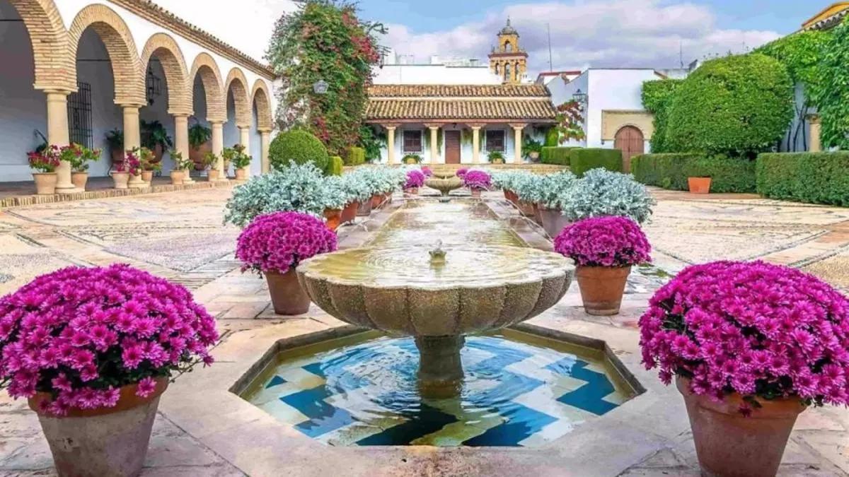 Patio del Palacio de Viana.
