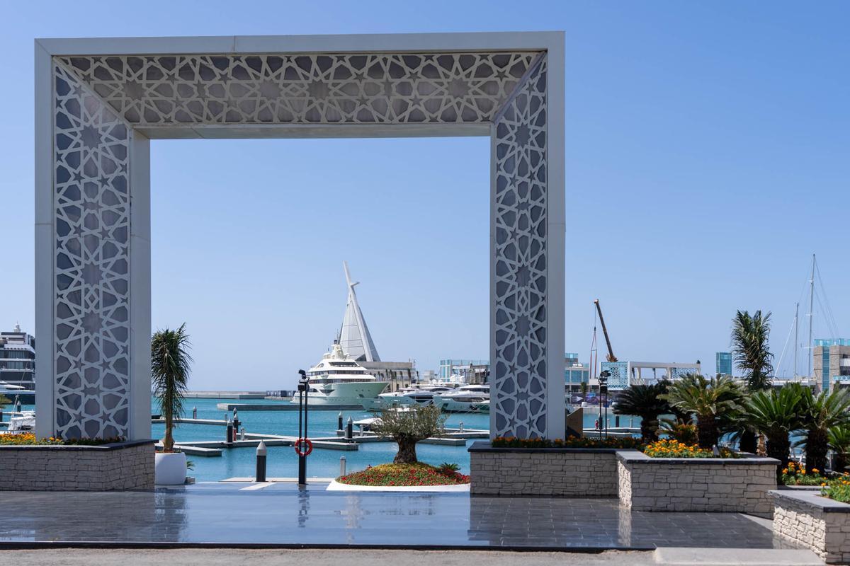 Instalaciones del puerto saudí de Jeddah donde se celebran las regatas preliminares de la Copa América de vela.