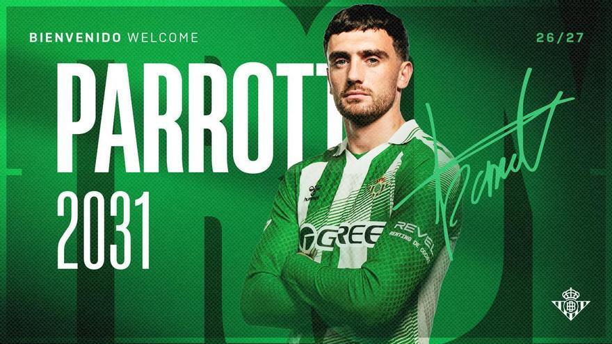 Oficial: Troy Parrott, nuevo delantero del Real Betis Balompié hasta 2031