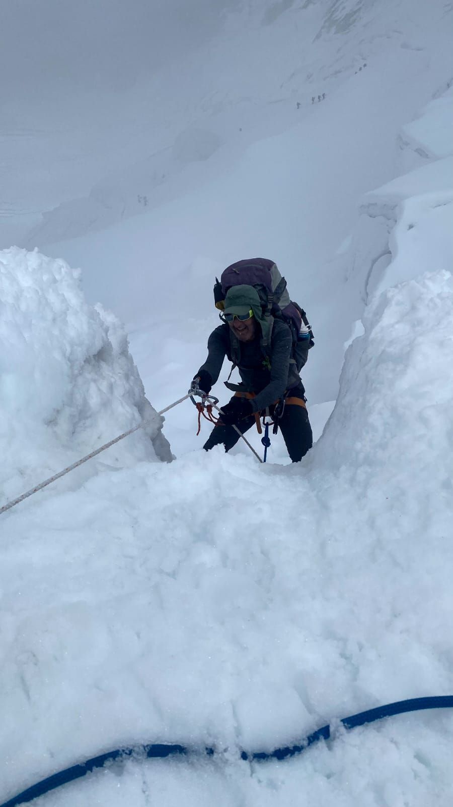 El camino de ascenso del alpinista vigués Roberto López al Manaslu