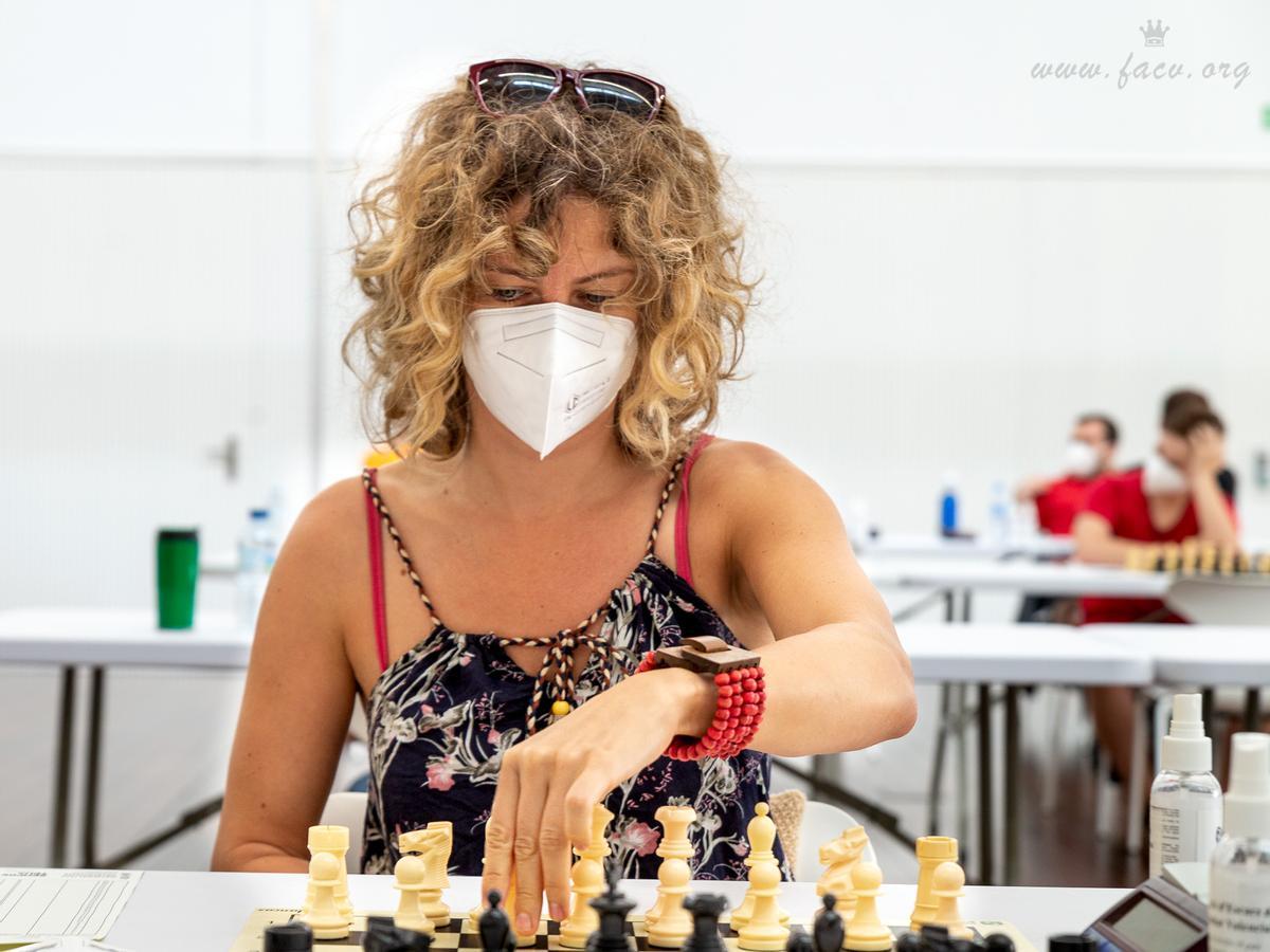 La Gran Maestro Femenina Ticia Gara de Hungría participó en el torneo