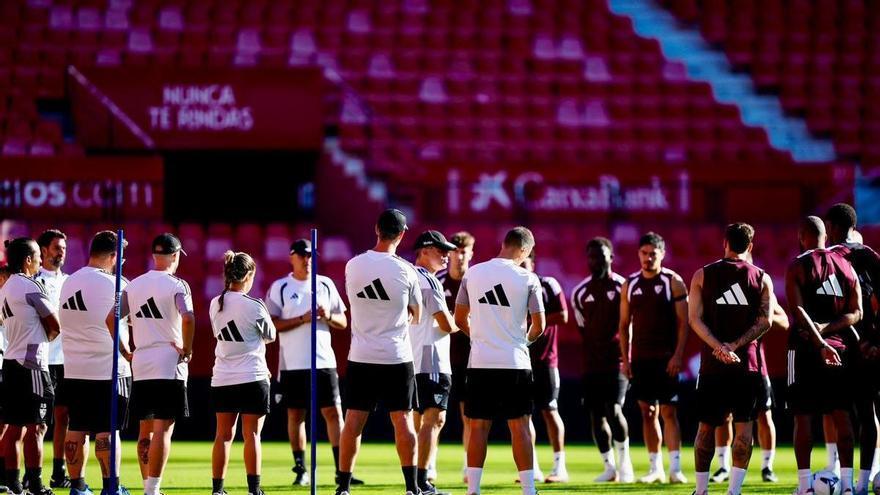Luis García Plaza abre la puerta a un nuevo Sevilla ante el Espanyol con nuevas armas ofensivas tras el cierre del mercado