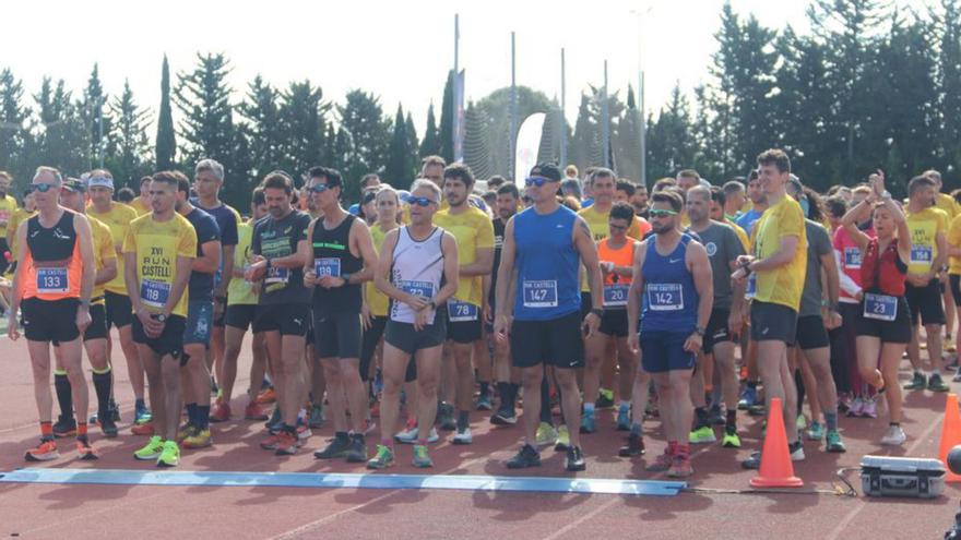 La sortida de la prova de 10 km de la Run Castell. | LLUÍS RIBERA