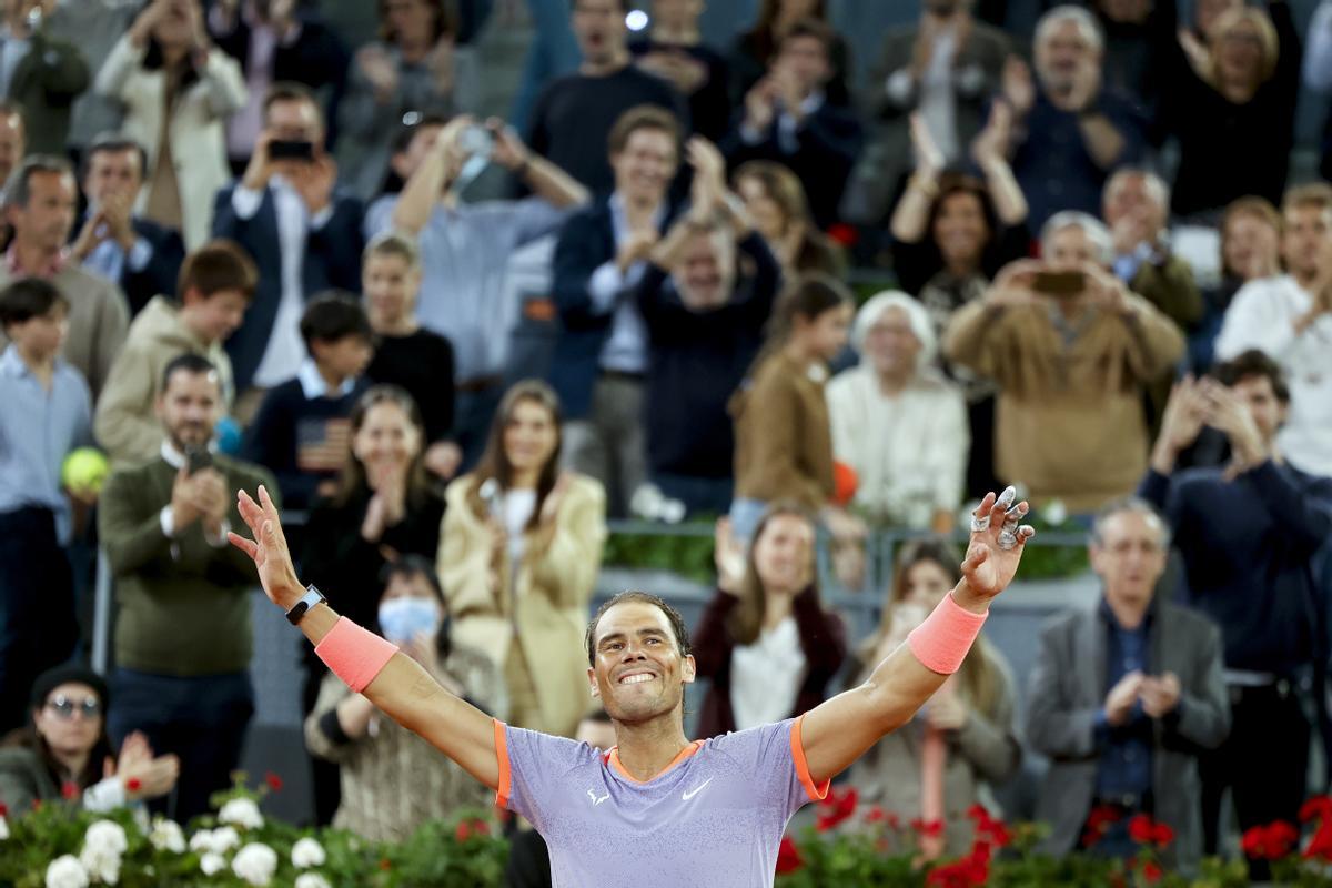 Rafa Nadal celebra su victoria en el partido ante Alex de Miñaur