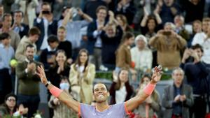 Nadal: “Tampoco nos dejemos llevar por la emoción. Estoy lejos de poder aspirar a cosas”