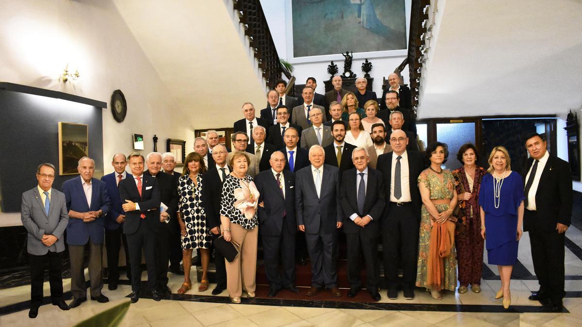 La Real Academia rinde homenaje a Joaquín Criado Costa.