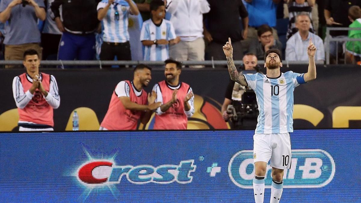 Messi celebra su golazo frente a Venezuela en la Copa América