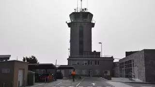 La huelga de controladores aéreos no causa incidencias en el aeropuerto de Alvedro