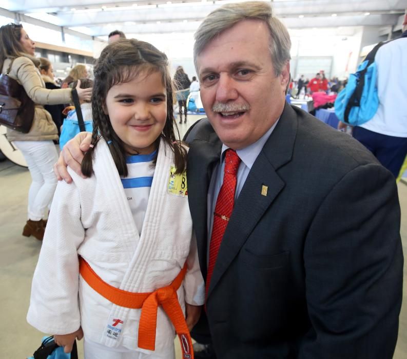 Más de 1.500 judokas con sus familiares abarrotan el Ifevi para vivir un gran día de fiesta y compañerismo