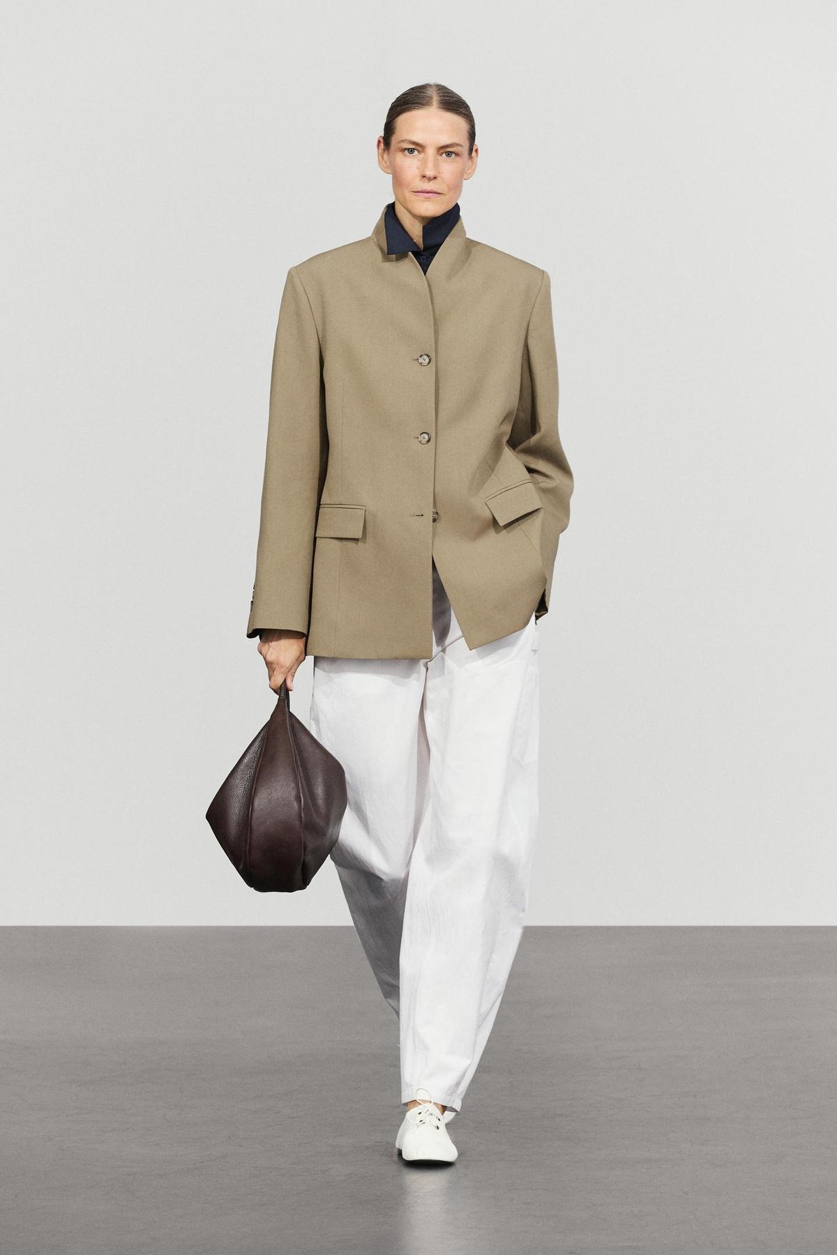 Blazer col montant beige