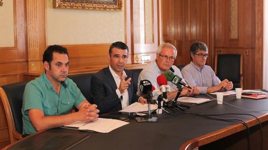 De izquierda a derecha, Miguel Díaz, José Bernal, Rafael Piña y Javier Porcuna.