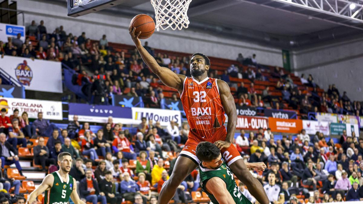 Retin Obasohan s'haurà de multiplicar per tapar les absències dels altres bases