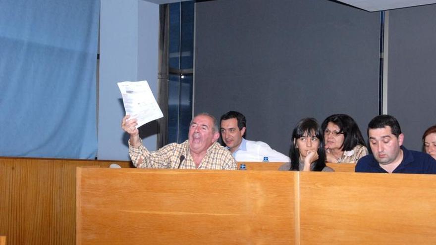 Faro Lagoa abandera la lucha contra las terrazas sin permiso.
